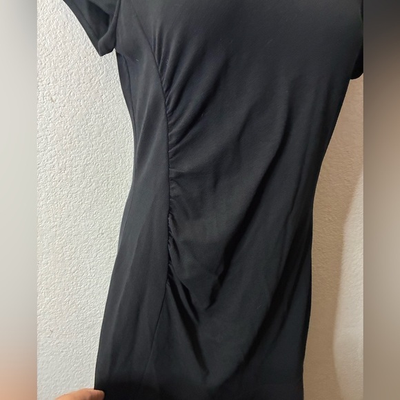 🆕LOFT Black Sheath Ruched Flounce Crew Neck Short Sleeve Mini Dress 10🆕 - Picture 7 of 14